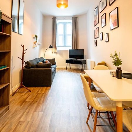 Free Parking | Smart Tv | 4 Guests Apartment Swansea Exterior photo