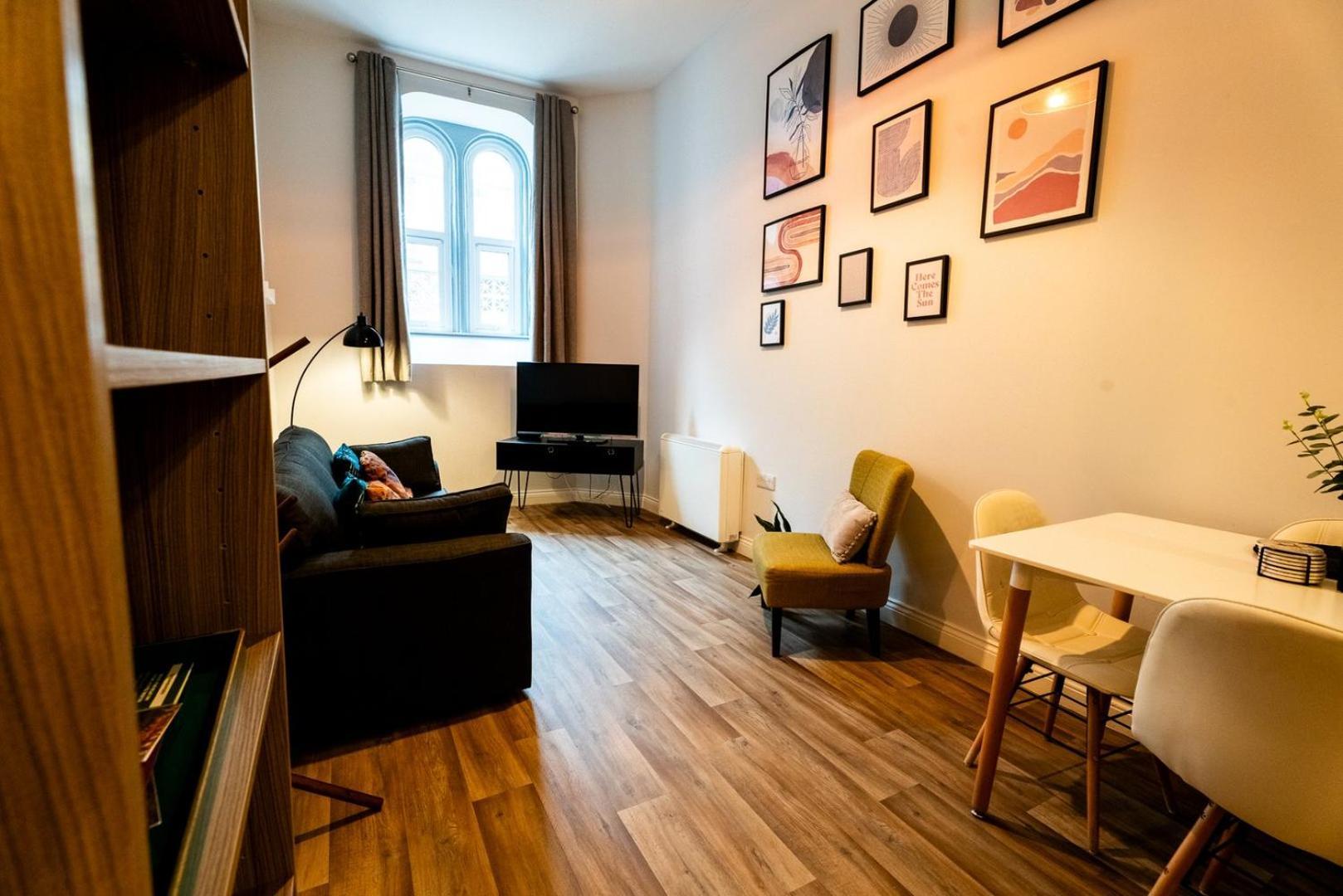 Free Parking | Smart Tv | 4 Guests Apartment Swansea Exterior photo